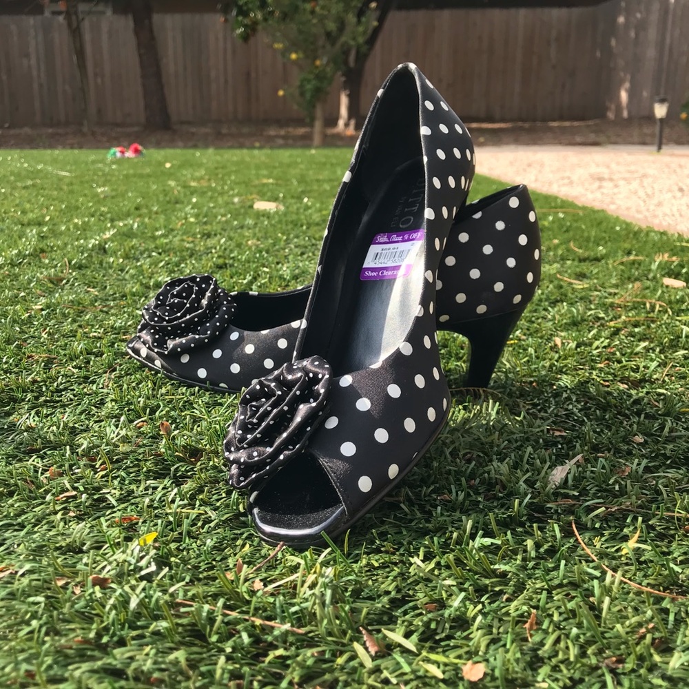 Shoes Ditto by Van Eli